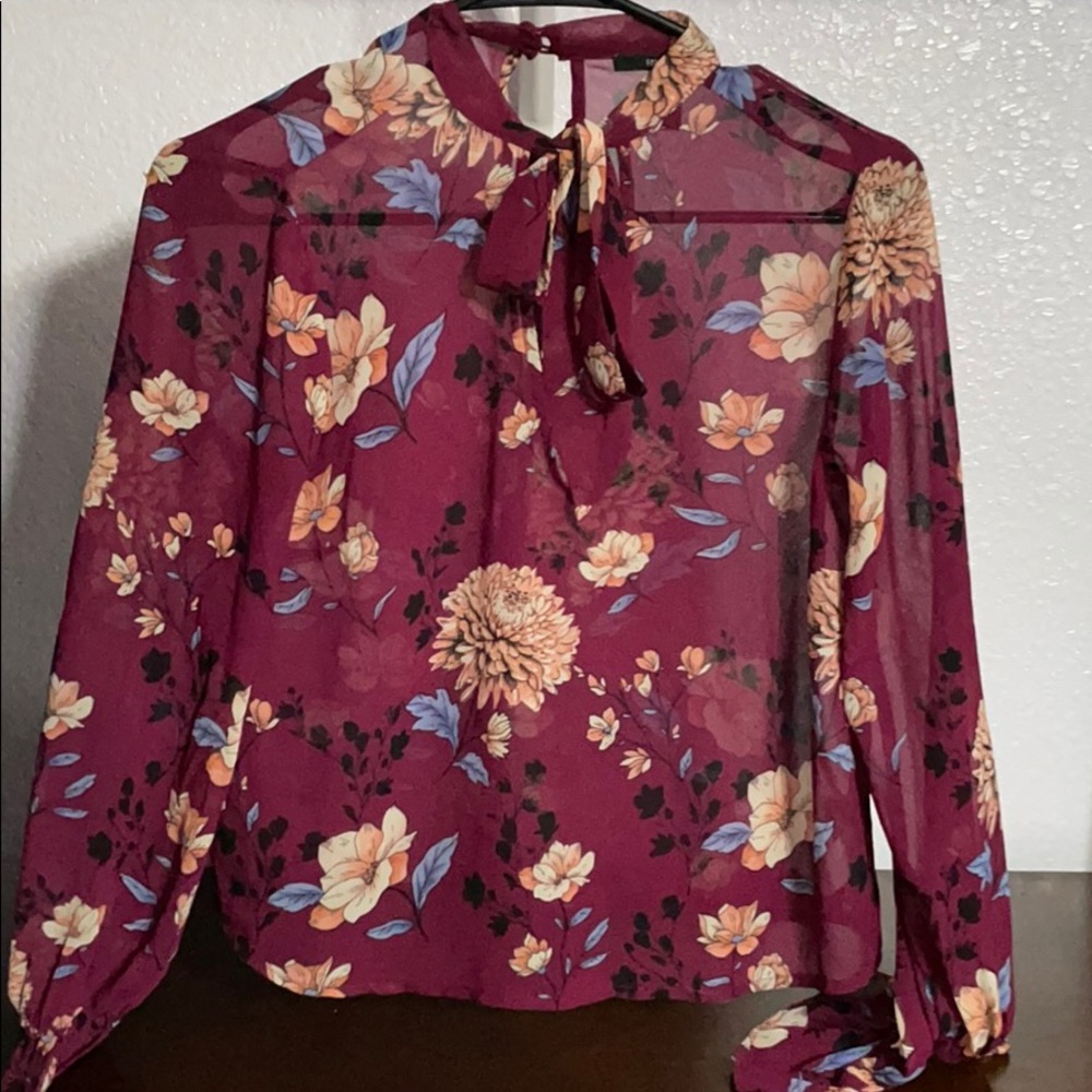 Idols floral shirt